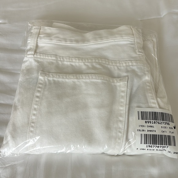 NWT J. Crew Mid Rise Straight Leg Relaxed Slouchy 1984 Rigid White Denim Jeans - Picture 10 of 10